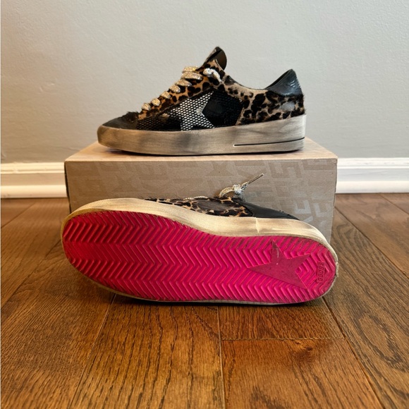GOLDEN GOOSE Stardan Sneaker - leo print with fuchsia sole - Picture 3 of 7